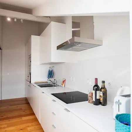 Feels Like Downtown Design Loft *