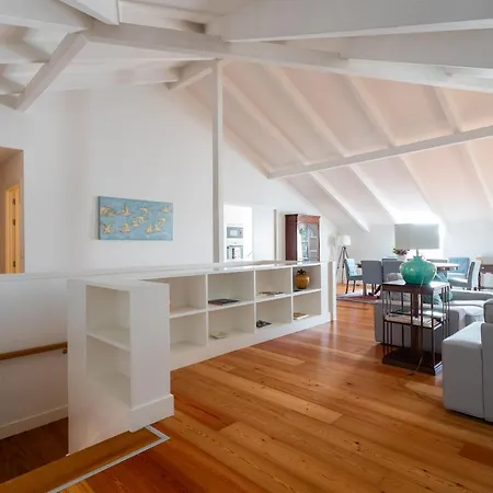 Feels Like Downtown Design Loft リスボン