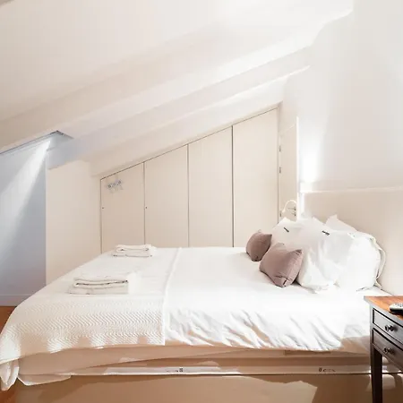 Feels Like Downtown Design Loft リスボン